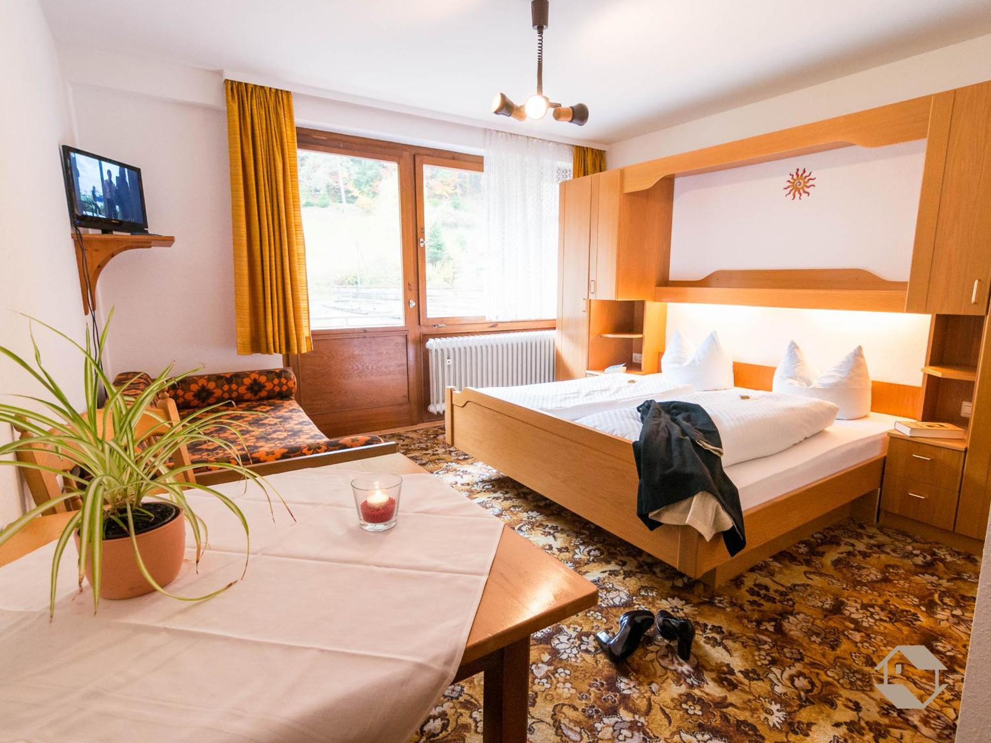 Enri Theater & Pension Bruderhaus Altensteig Quarto foto