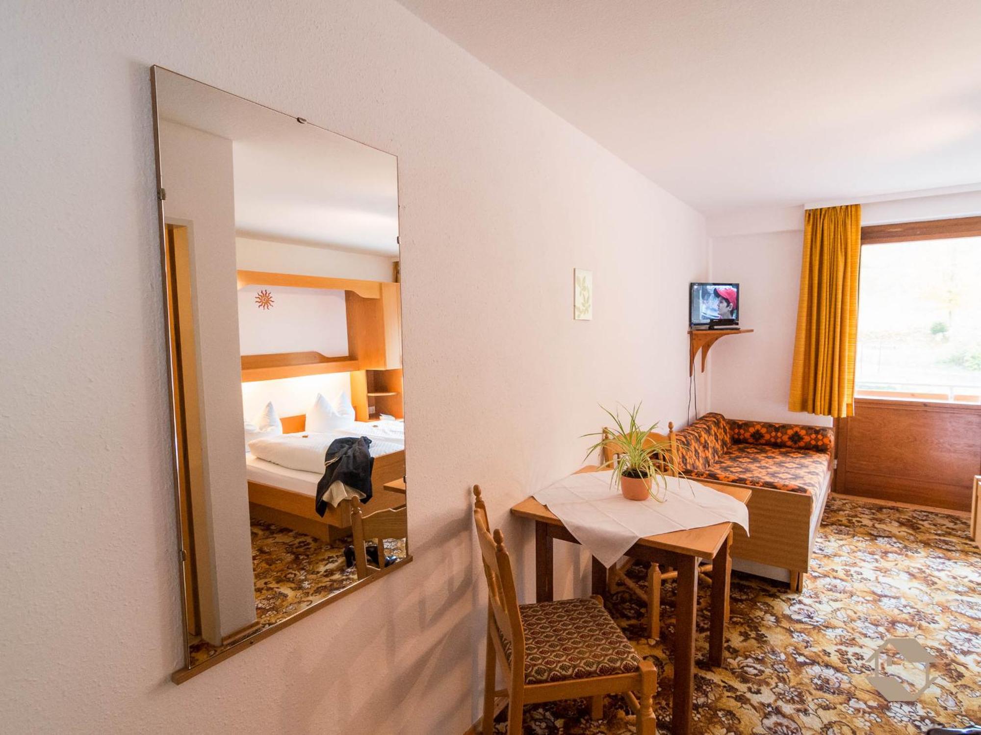 Enri Theater & Pension Bruderhaus Altensteig Quarto foto